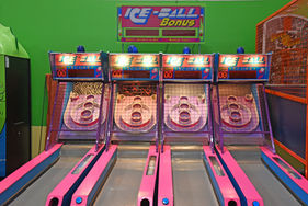 Jungle Joe’s Attractions – Mini Golf, Bounce Houses, Arcade & More!
